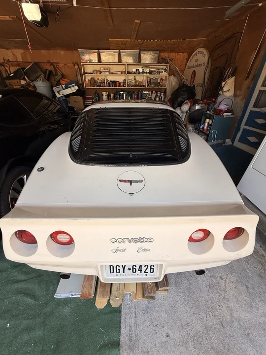 1981 Chevrolet Corvette C3 - Image 8 of 11