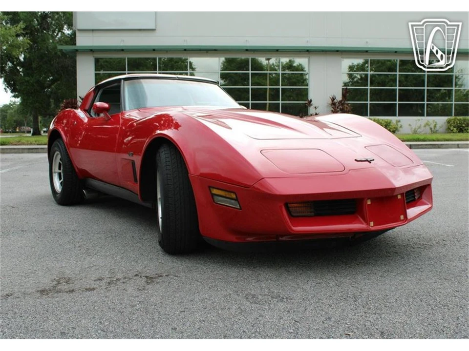 1981 Chevrolet Corvette C3 - Image 2 of 31