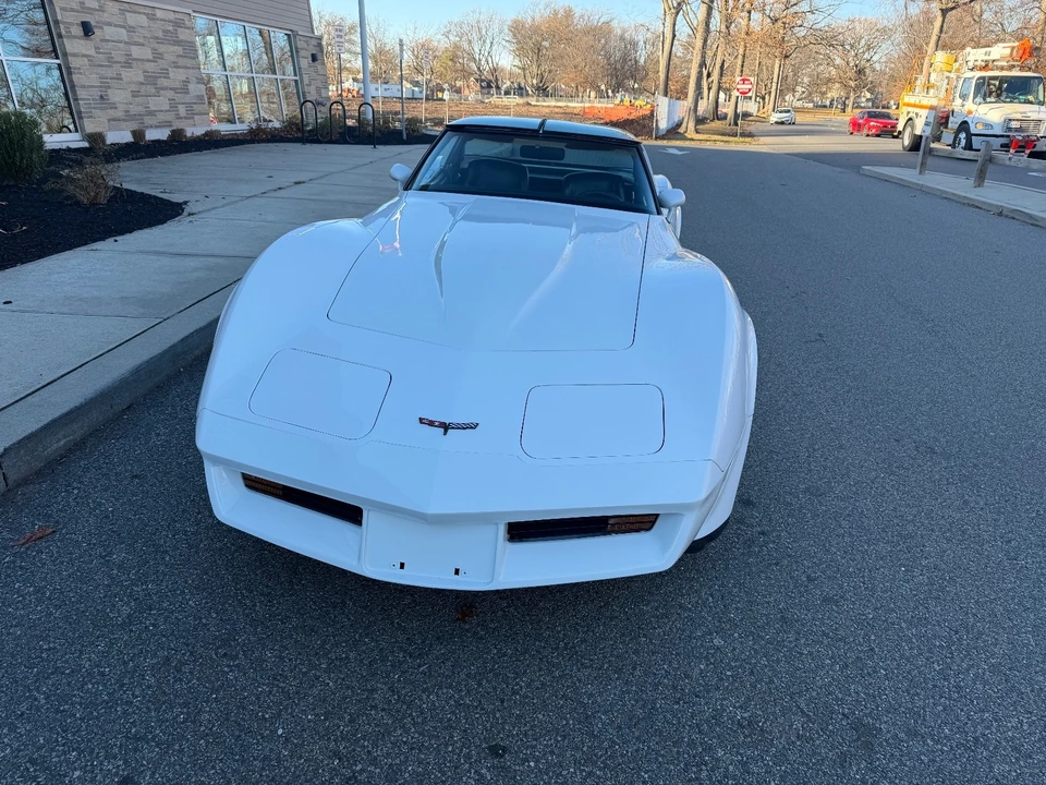 1981 Chevrolet Corvette C3 - Image 2 of 17