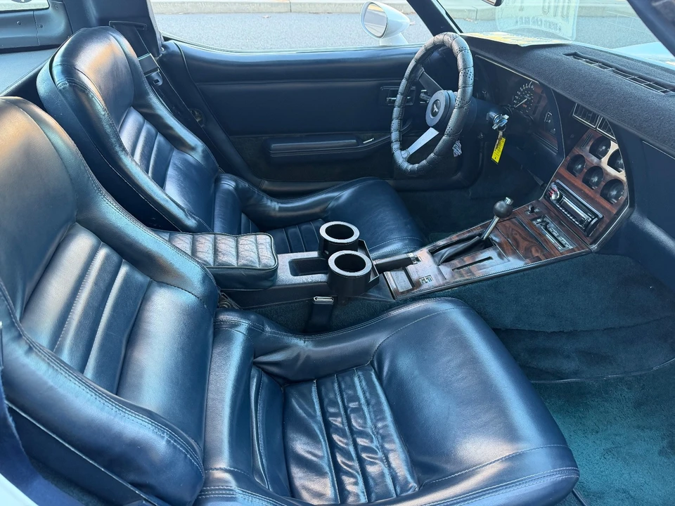 1981 Chevrolet Corvette C3 - Image 12 of 17