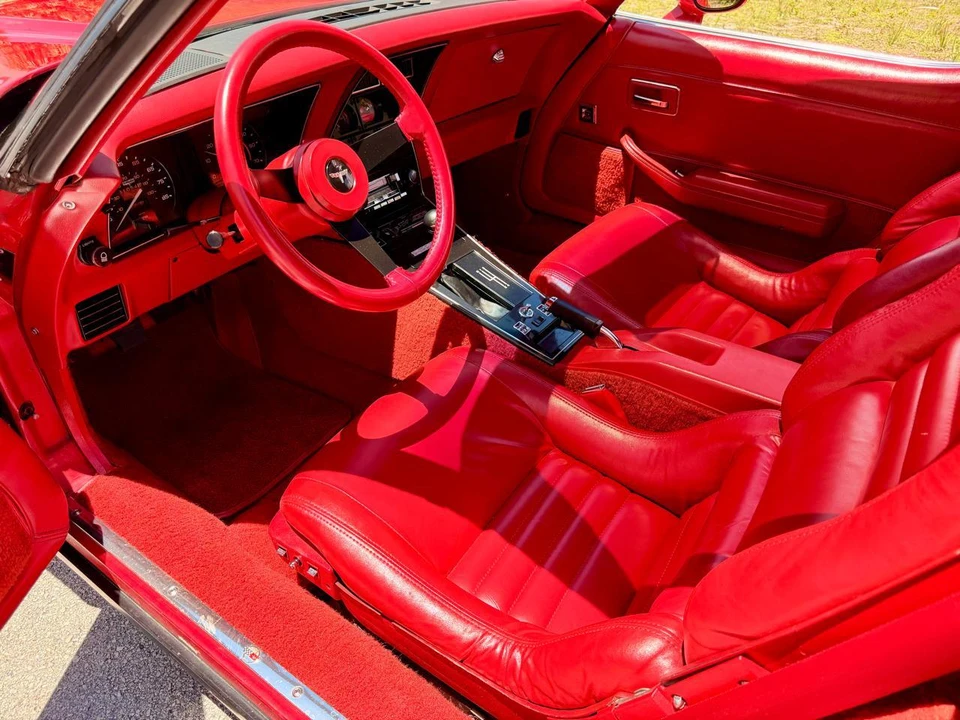 1981 Chevrolet Corvette C3 - Image 9 of 31