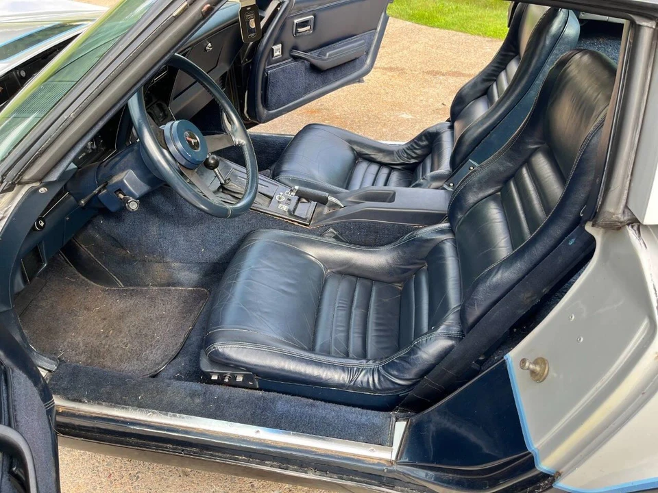 1981 Chevrolet Corvette C3 - Image 25 of 31