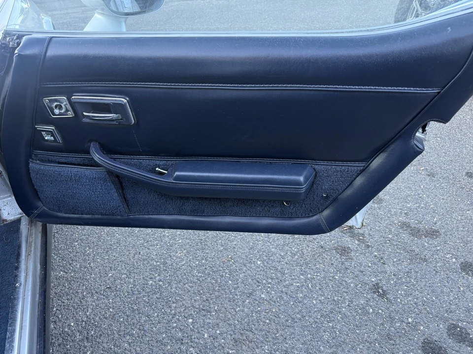1981 Chevrolet Corvette - Image 23 of 30