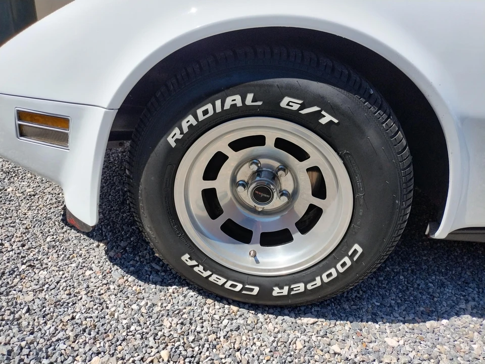 1981 Chevrolet Corvette C3 - Image 29 of 31