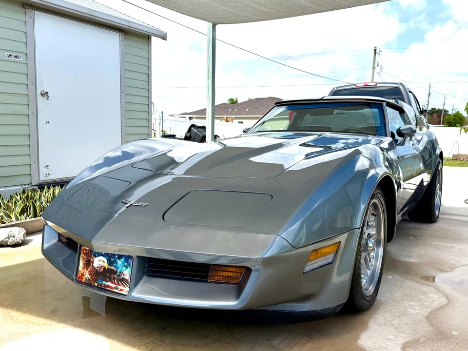 1981 Chevrolet Corvette C3 - Image 2 of 31