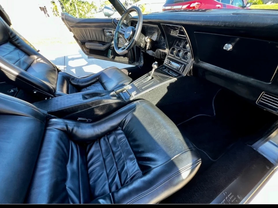 1981 Chevrolet Corvette C3 - Image 28 of 31