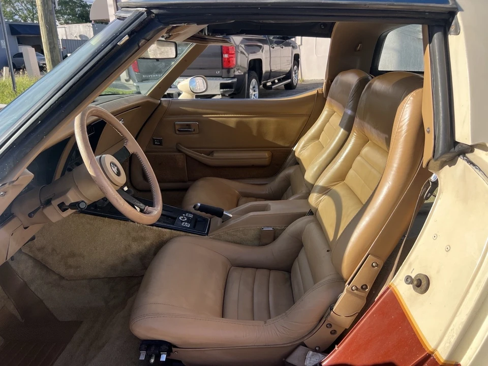 1981 Chevrolet Corvette C3 - Image 16 of 21