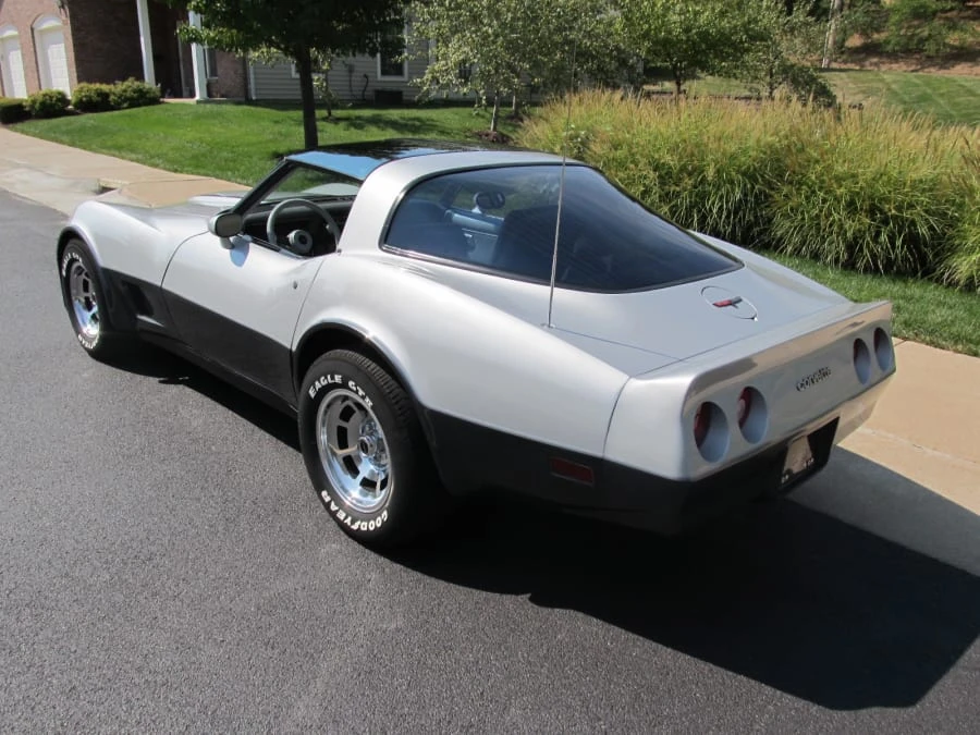 1981 Chevrolet Corvette C3 - Image 2 of 7