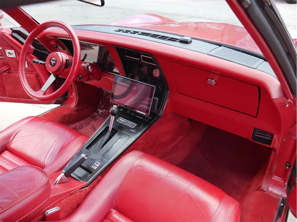 1981 Chevrolet Corvette C3 - Image 20 of 31