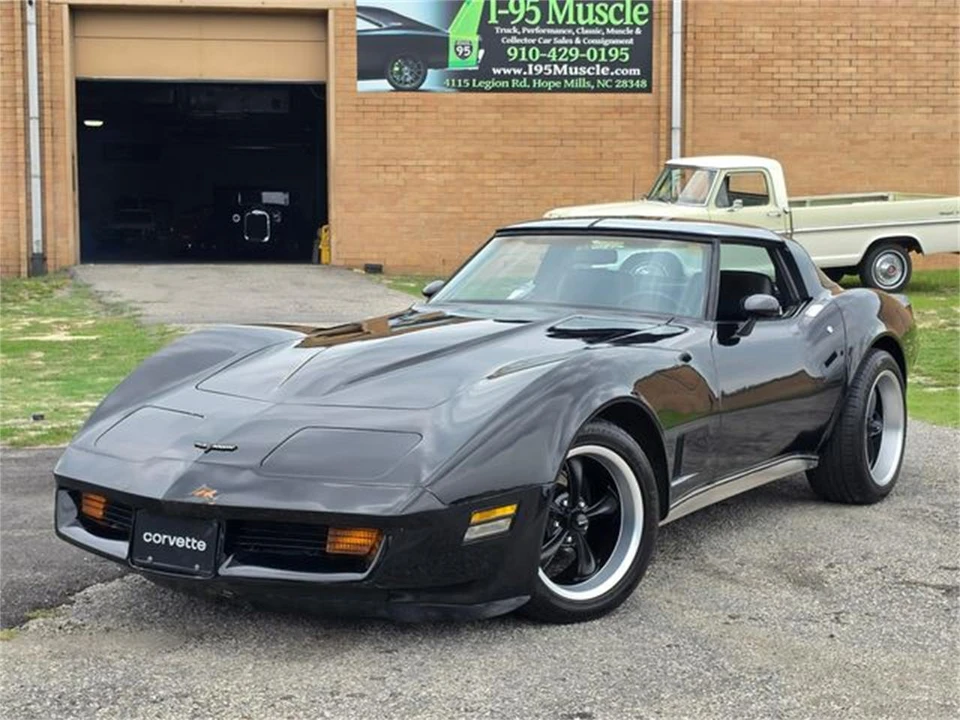 1981 Chevrolet Corvette C3 - Image 13 of 31