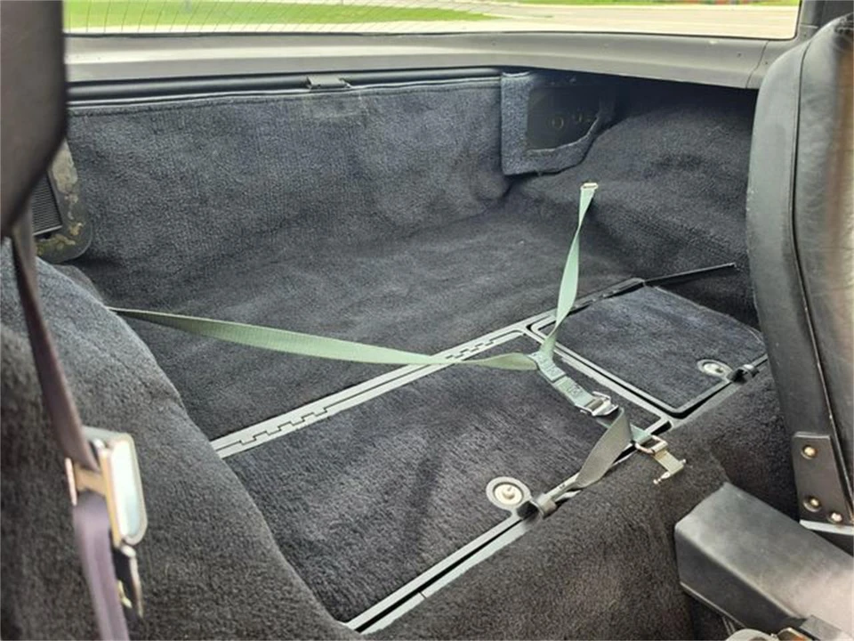 1981 Chevrolet Corvette C3 - Image 28 of 31