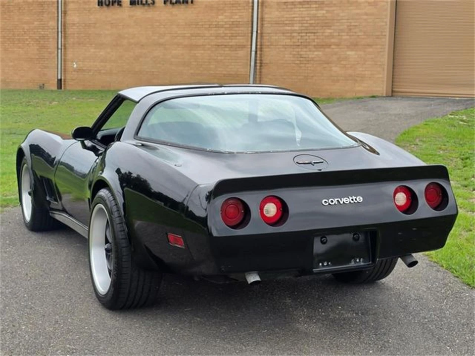 1981 Chevrolet Corvette C3 - Image 10 of 31