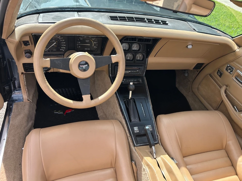 1981 Chevrolet Corvette C3 - Image 9 of 31