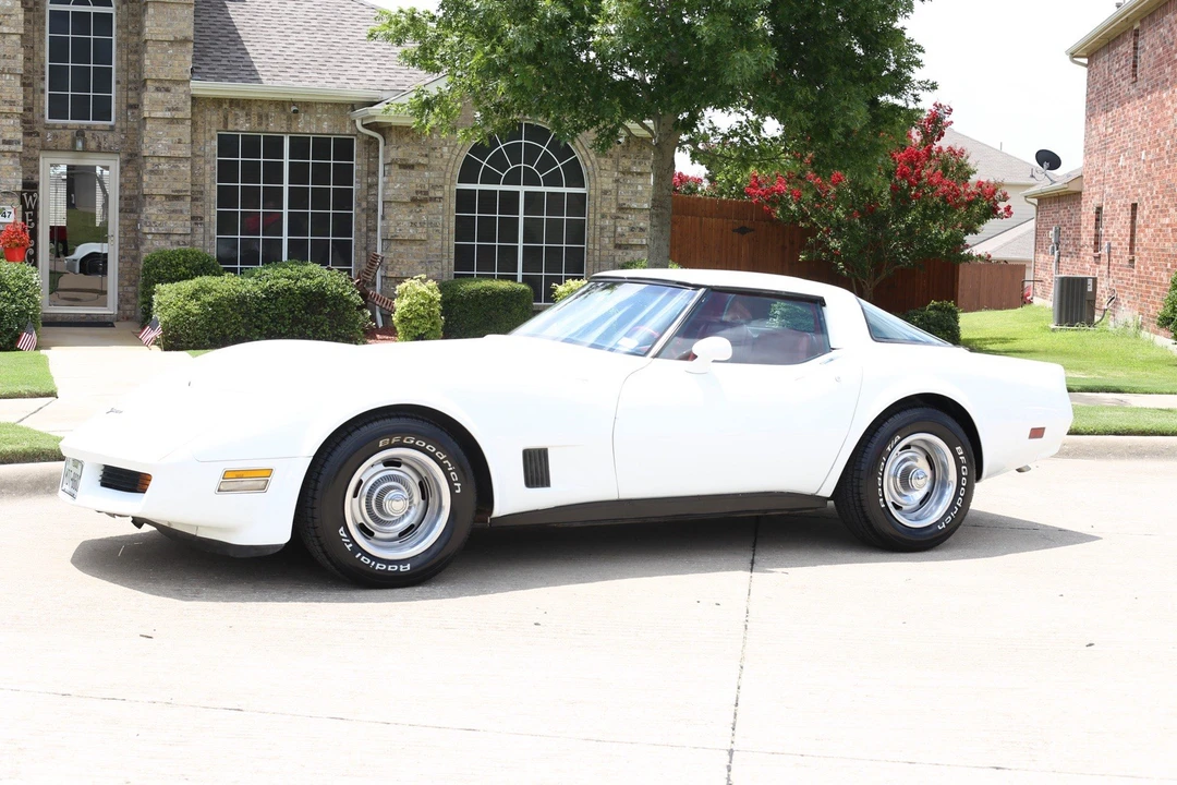 1981 Chevrolet Corvette C3 - Image 13 of 21