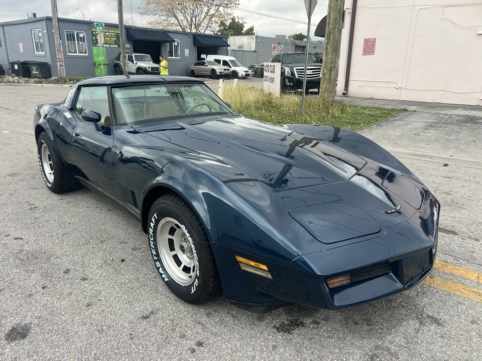 1981 Chevrolet Corvette C3 - Image 12 of 21