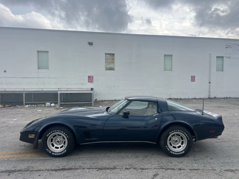 1981 Chevrolet Corvette C3 - Image 4 of 21