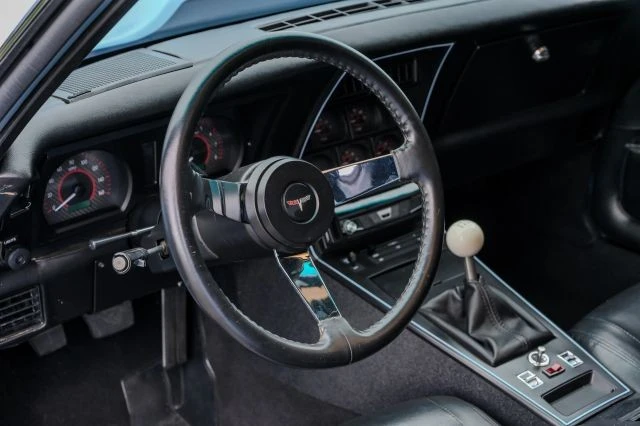 1981 Chevrolet Corvette C3 - Image 30 of 31