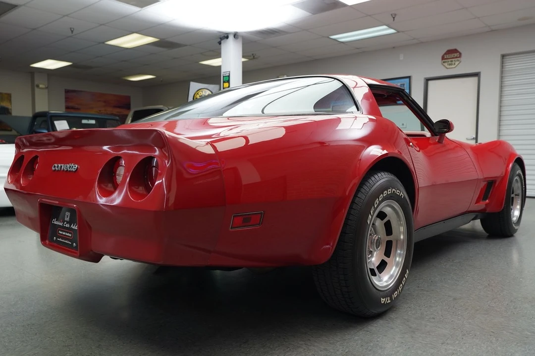 1981 Chevrolet Corvette C3 - Image 8 of 31