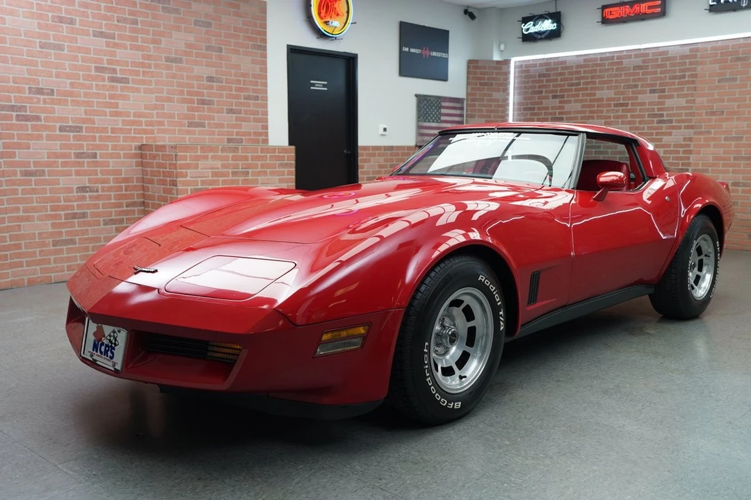 1981 Chevrolet Corvette C3 - Image 2 of 31