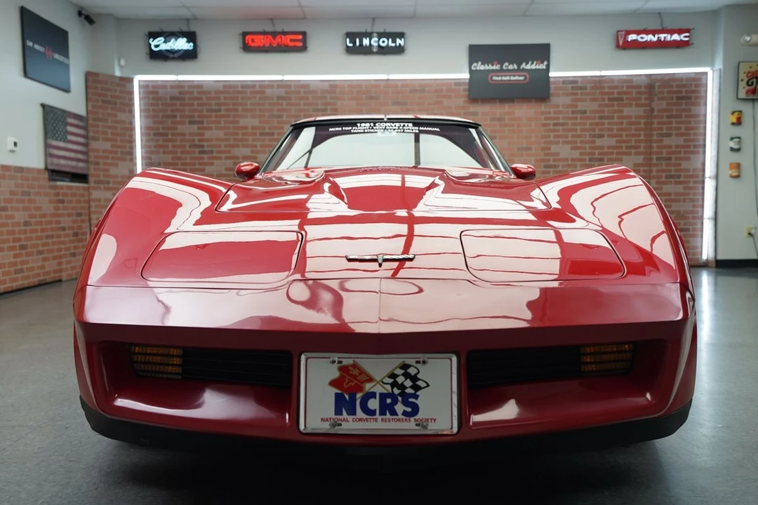 1981 Chevrolet Corvette C3 - Image 13 of 31