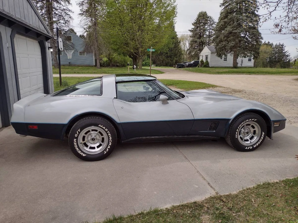 1981 Chevrolet Corvette C3 - Image 8 of 24