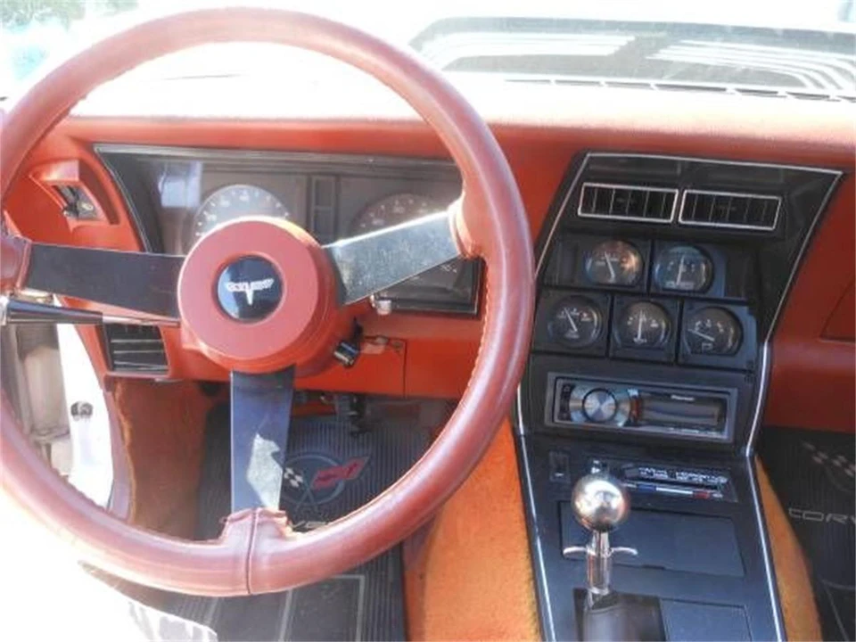 1981 Chevrolet Corvette C3 - Image 11 of 17
