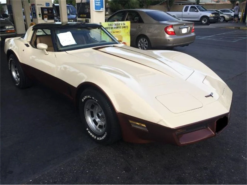 1981 Chevrolet Corvette C3 - Image 6 of 13