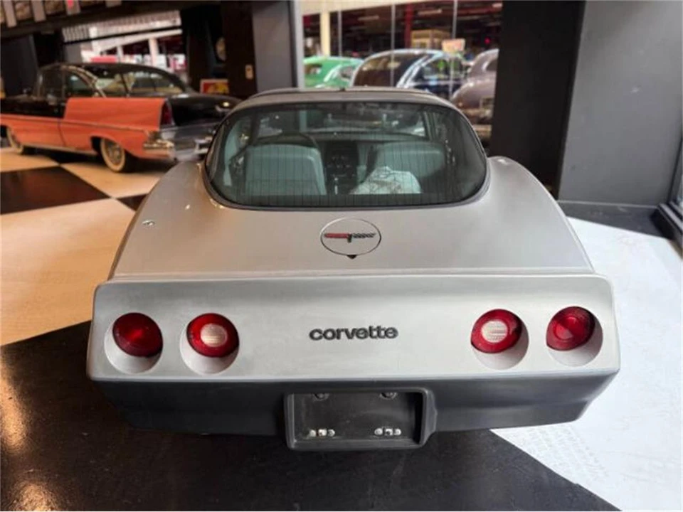 1981 Chevrolet Corvette C3 - Image 25 of 29