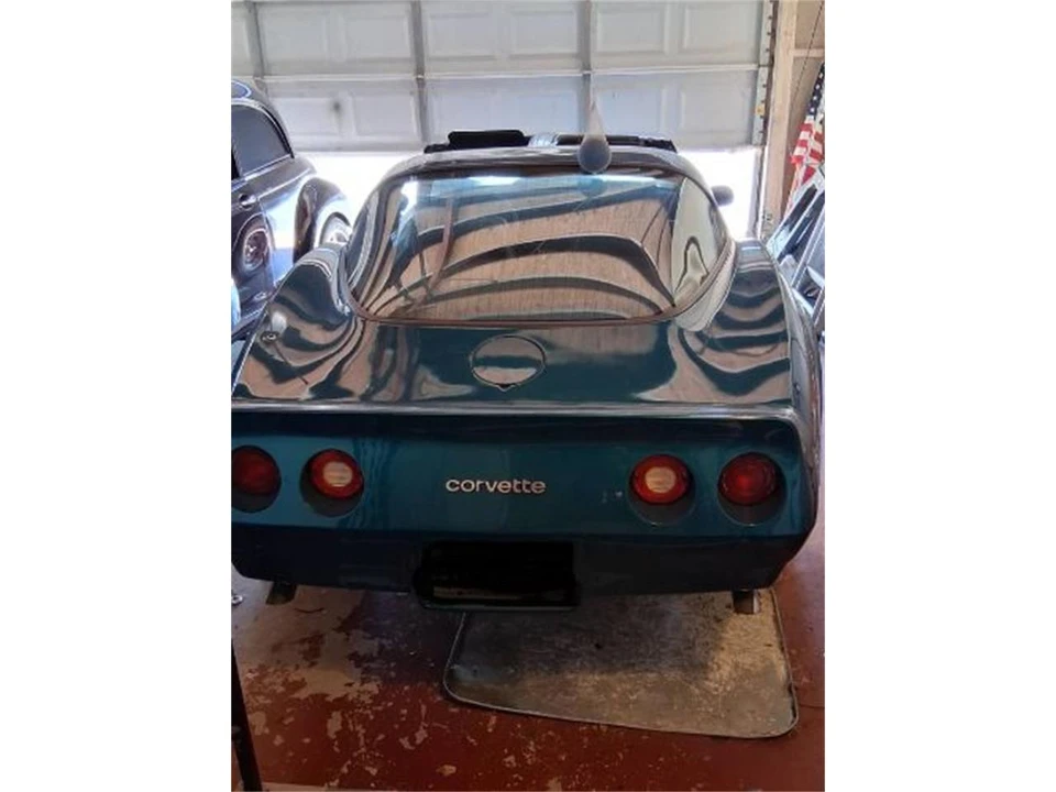 1981 Chevrolet Corvette C3 - Image 2 of 9