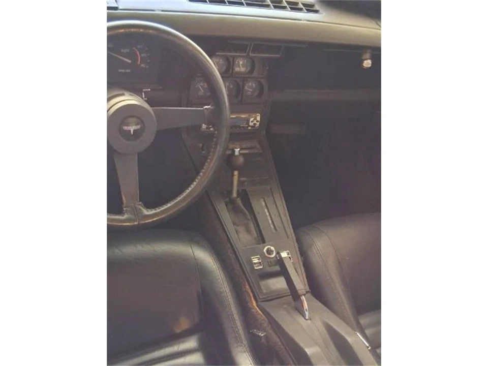 1981 Chevrolet Corvette C3 - Image 6 of 9