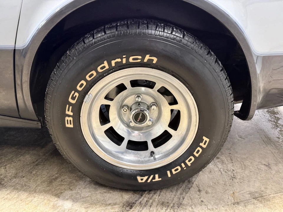 1981 Chevrolet Corvette C3 - Image 15 of 21