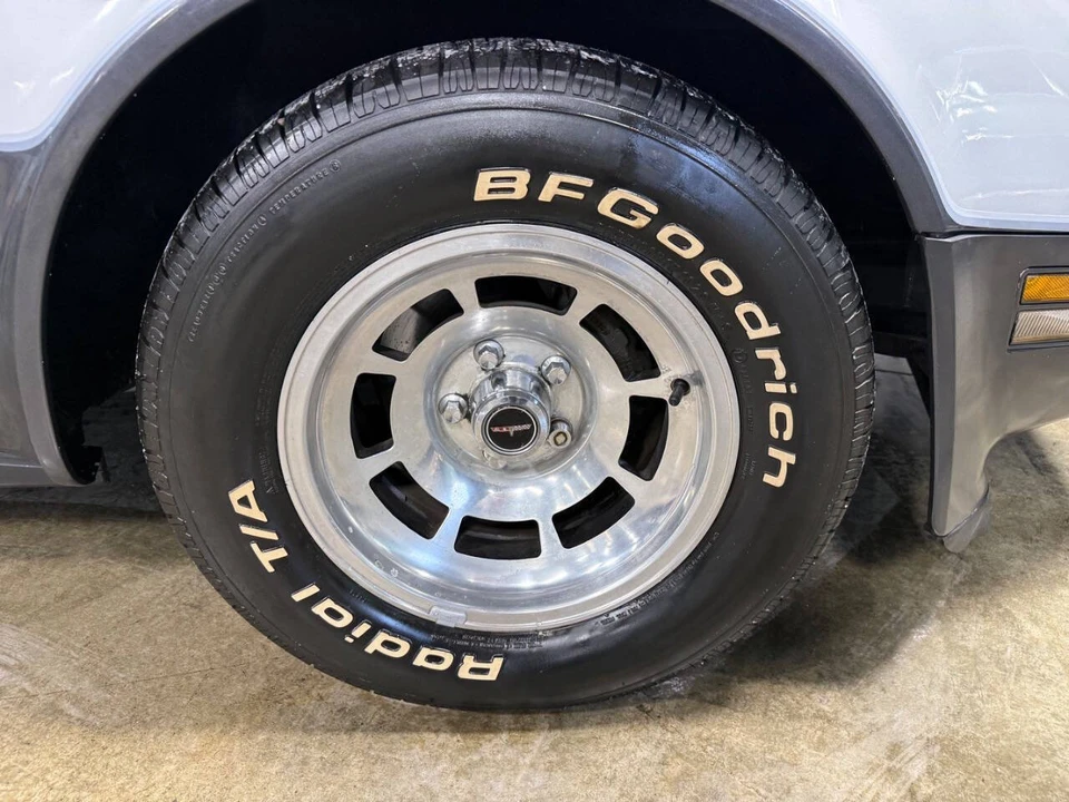 1981 Chevrolet Corvette C3 - Image 13 of 21