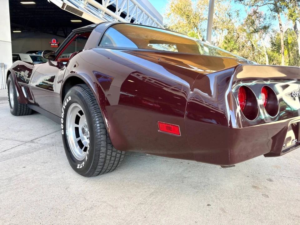 1981 Chevrolet Corvette C3 - Image 16 of 21