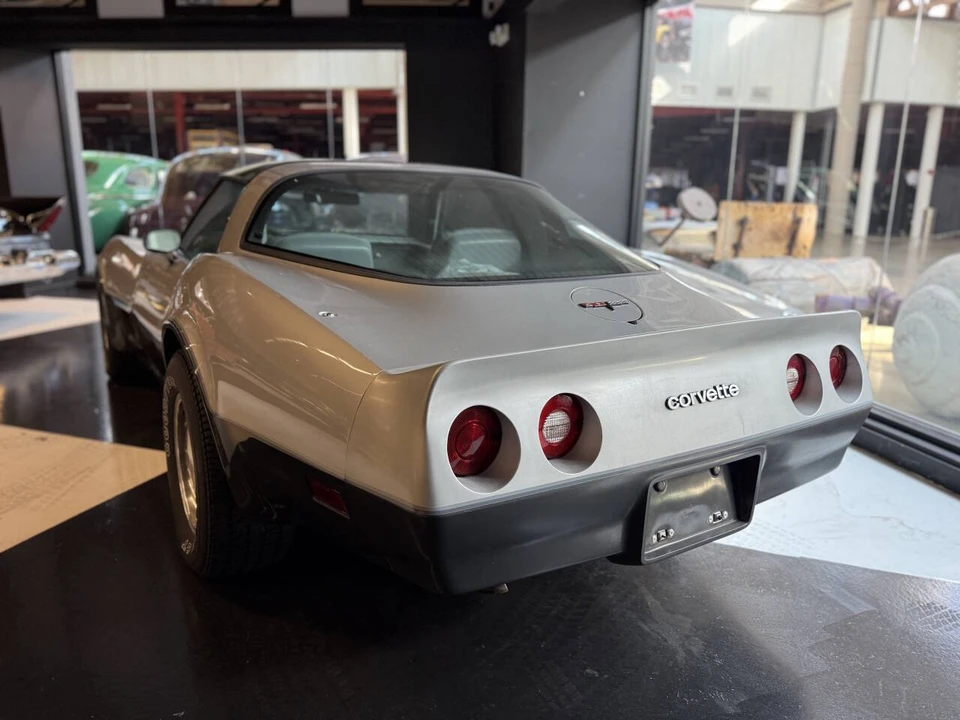 1981 Chevrolet Corvette C3 - Image 3 of 12