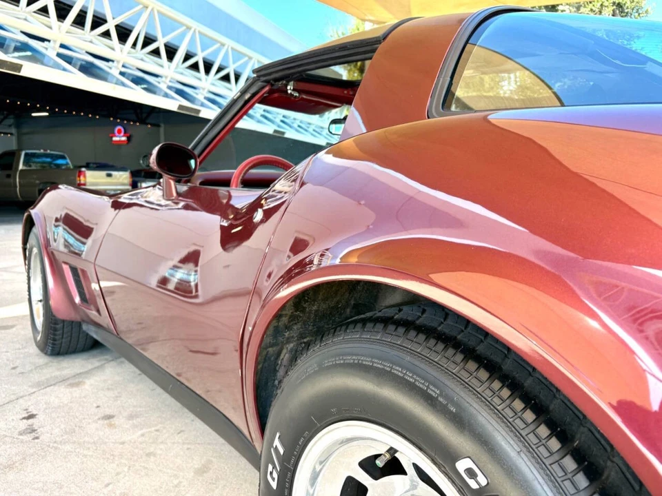 1981 Chevrolet Corvette C3 - Image 14 of 21