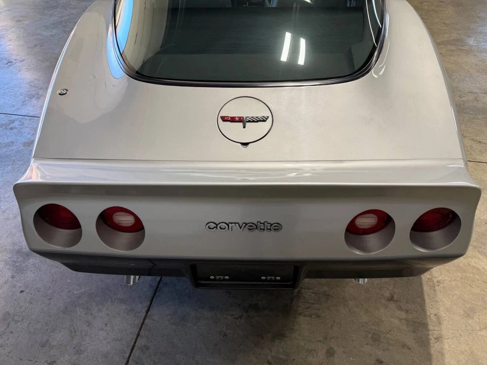 1981 Chevrolet Corvette C3 - Image 25 of 31
