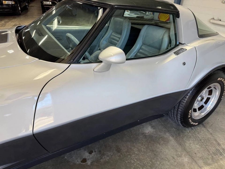 1981 Chevrolet Corvette C3 - Image 20 of 31