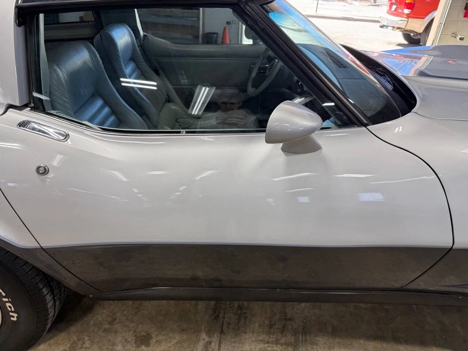 1981 Chevrolet Corvette C3 - Image 29 of 31