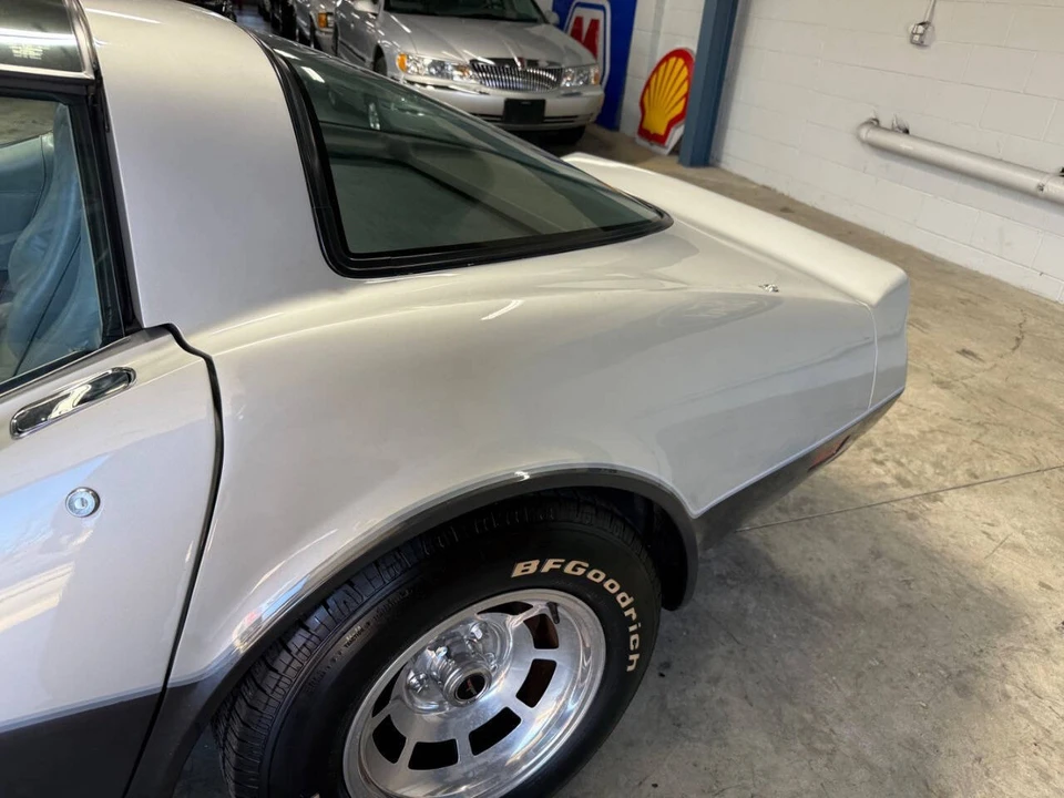 1981 Chevrolet Corvette C3 - Image 21 of 31