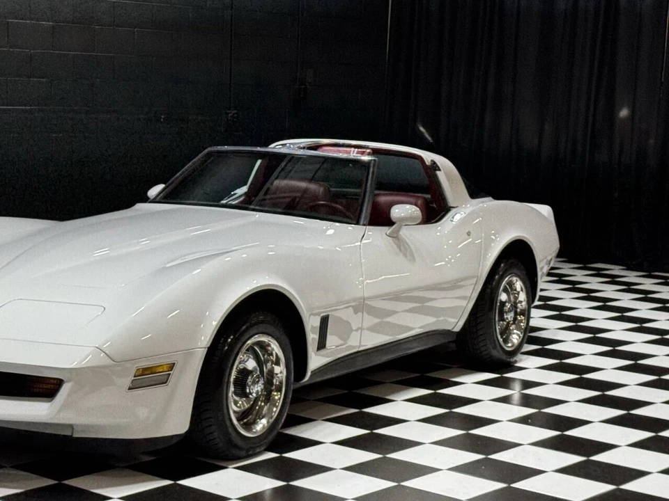 1981 Chevrolet Corvette C3 - Image 8 of 21
