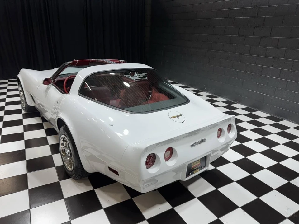 1981 Chevrolet Corvette C3 - Image 11 of 21