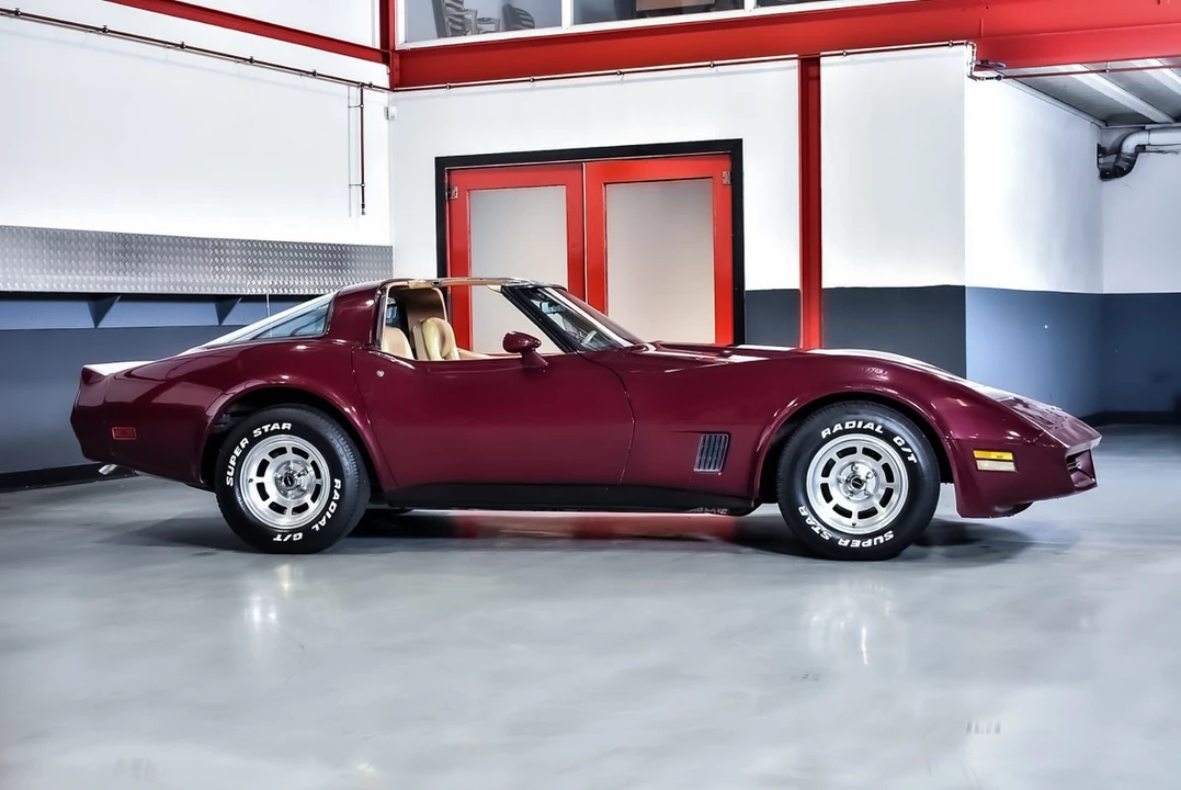1981 Chevrolet Corvette C3 - Image 9 of 30