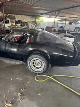 1981 Chevrolet Corvette C3 - Image 2 of 10