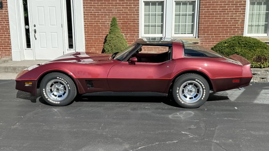 1981 Chevrolet Corvette C3 - Image 2 of 9