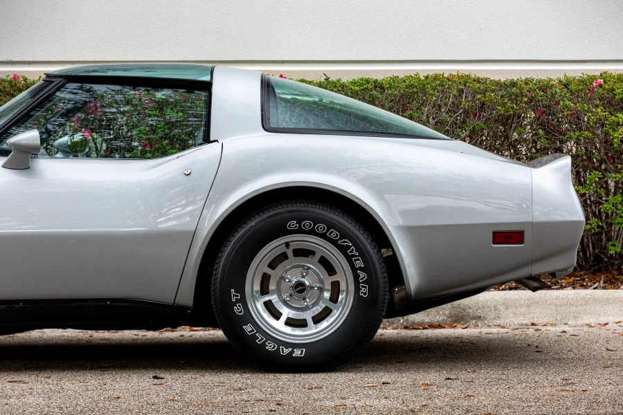 1981 Chevrolet Corvette C3 - Image 6 of 25
