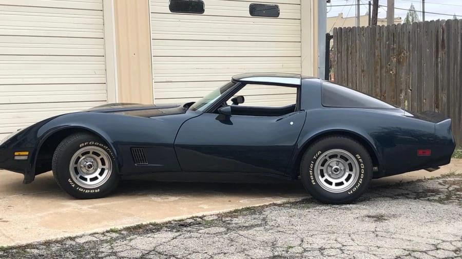 1981 Chevrolet Corvette C3 - Image 2 of 6