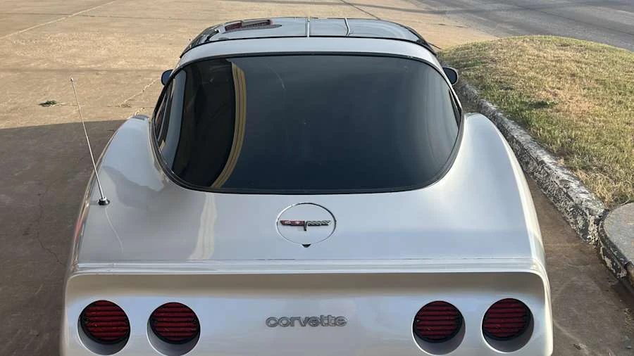 1981 Chevrolet Corvette C3 - Image 5 of 12