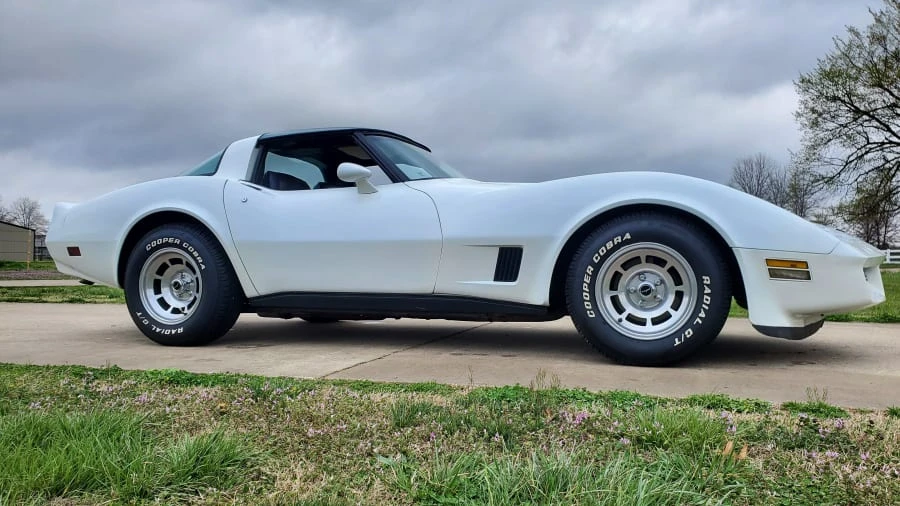 1981 Chevrolet Corvette C3 - Image 2 of 13