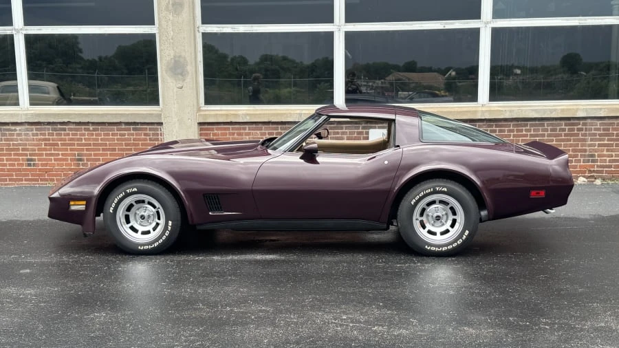 1981 Chevrolet Corvette C3 - Image 2 of 9