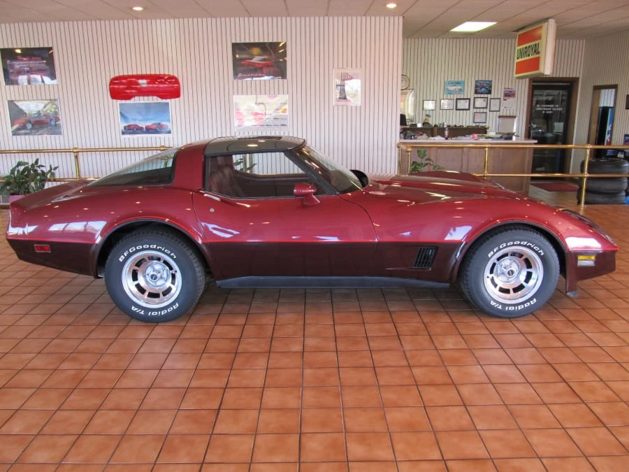 1981 Chevrolet Corvette C3 - Image 2 of 7